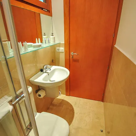 דירה Renthas Vid Loft *