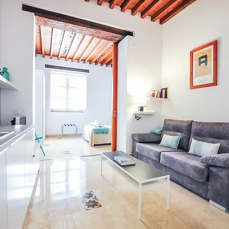 דירה Renthas Vid Loft *